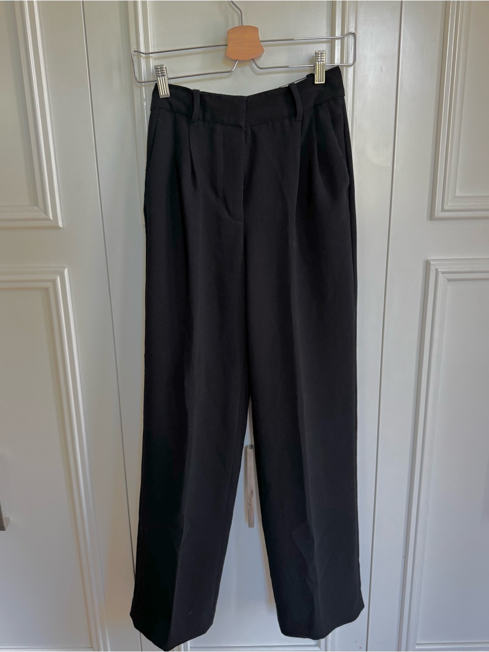 Aritzia Effortless Pants - Size 0 Black